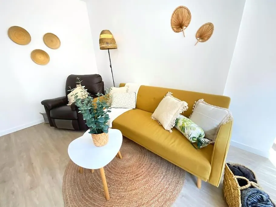 Ks Costa Capri - Kaleria Suites Almeria Apartment